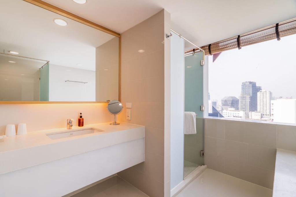 VELA Dhi GLOW Pratunam - Resim 9