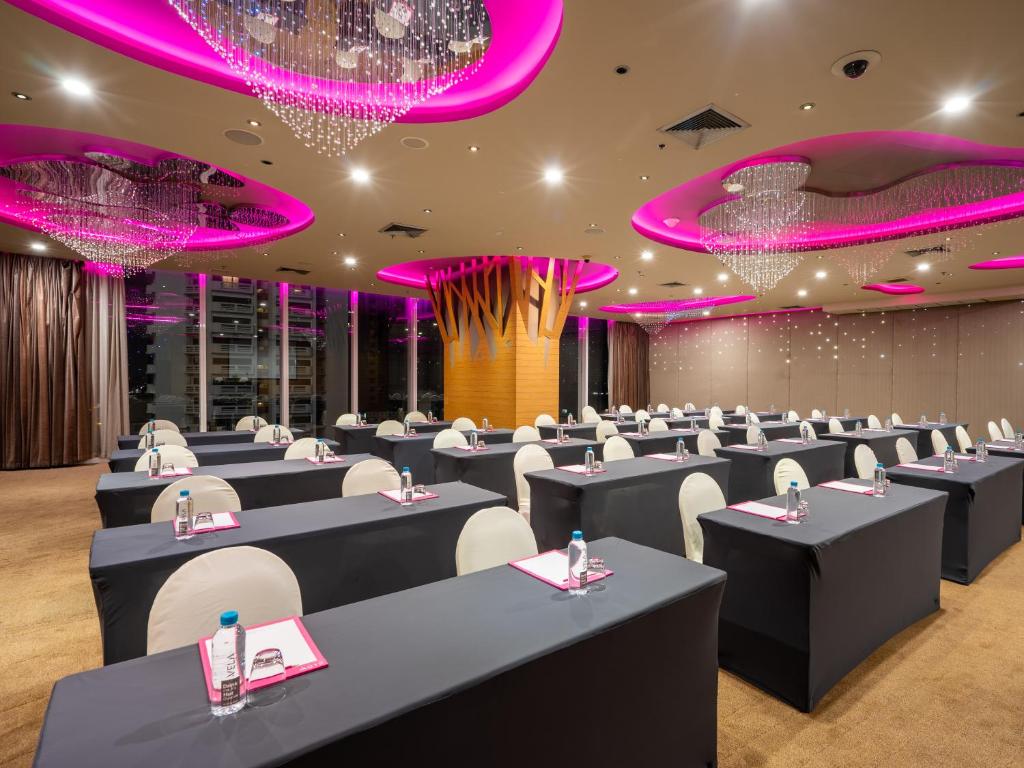 VELA Dhi GLOW Pratunam - Resim 20