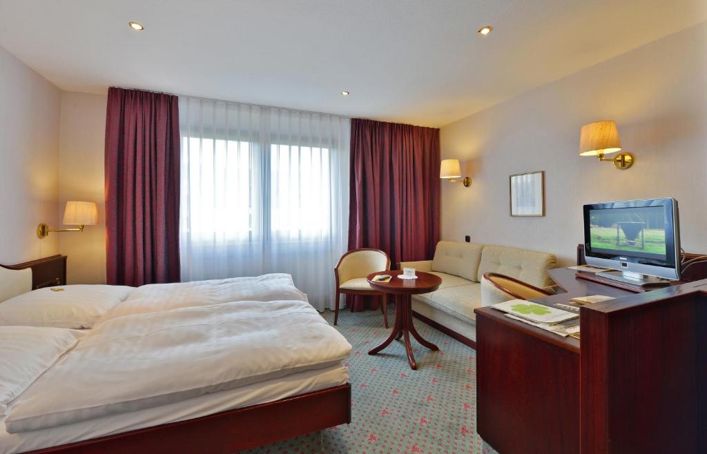 
Comfort Double Room with Sofa Bed
