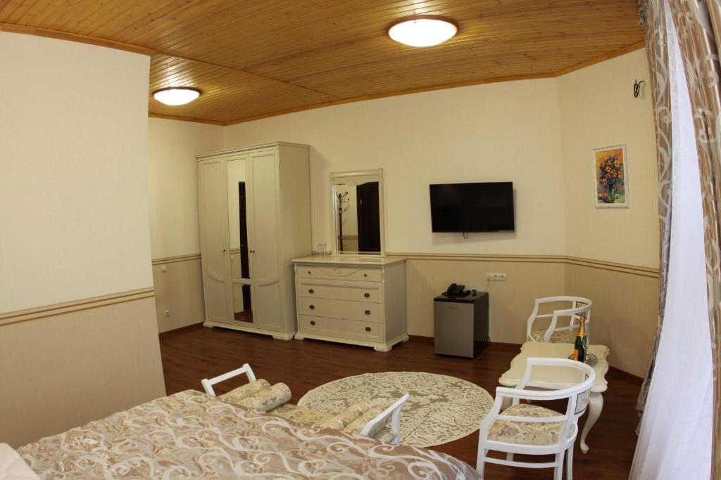 Alexandrovskaya Sloboda Hotel - Luxe Tweepersoonskamer