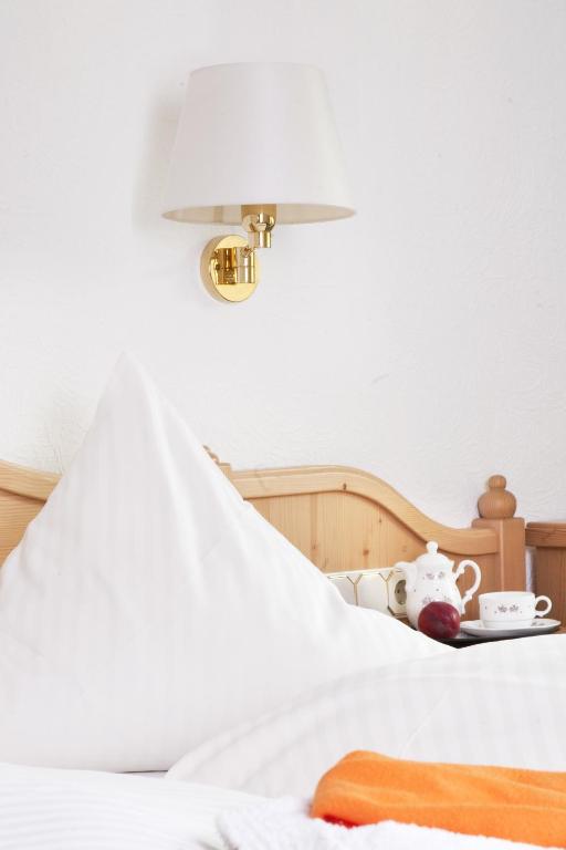 Postel nebo postele na pokoji v ubytování Bio-Hotel Upländer Hof