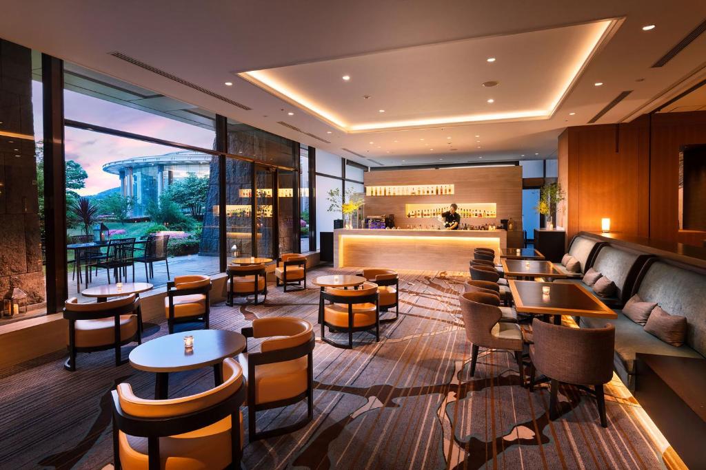 Posezení v ubytování Hilton Odawara Resort & Spa