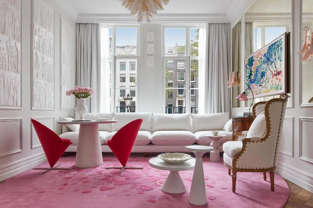 Queen Suite