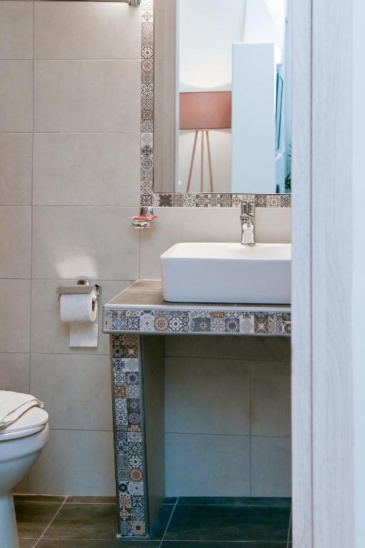 City Center Suites - 13