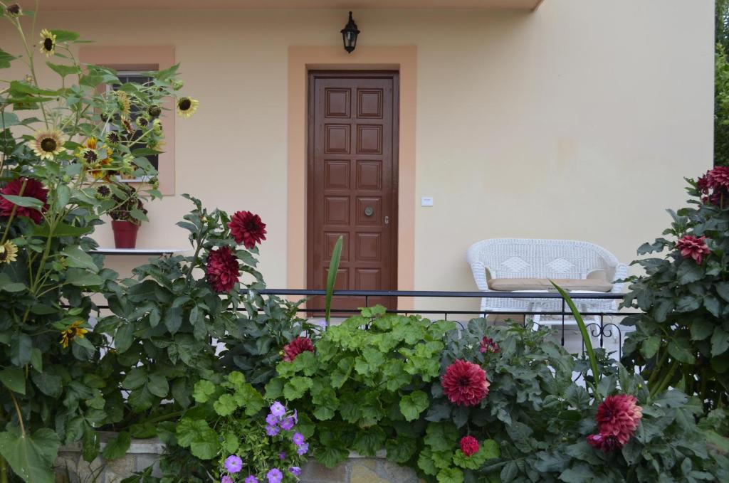 Zahrada ubytování Lefki Studios