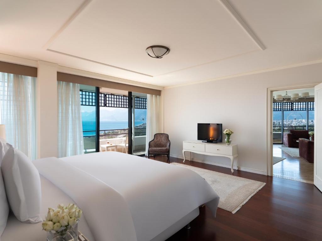 Rixos Downtown Antalya - The Land Of Legends Access - Rey Suite