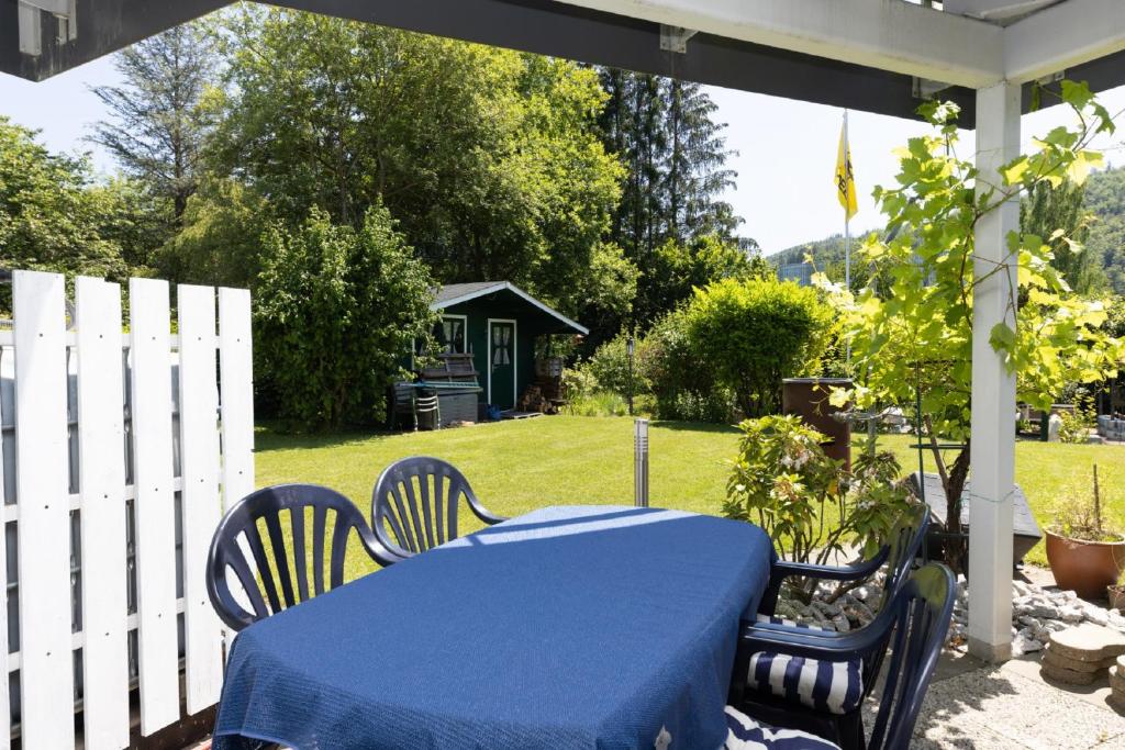 Zahrada ubytování Ferienwohnung Dahlbruch