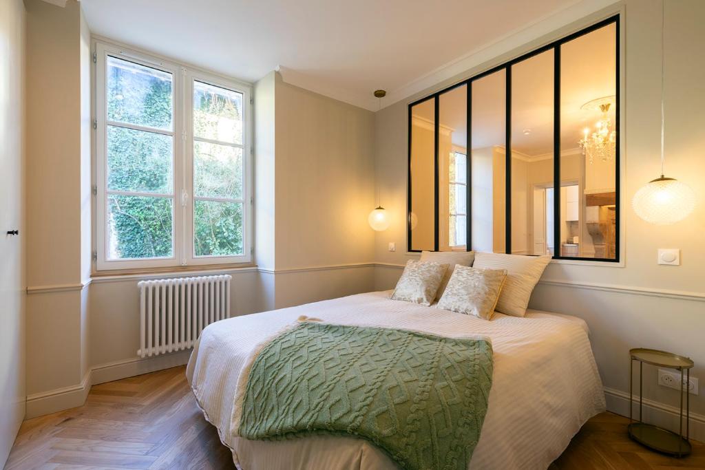 Легло или легла в стая в Château de Souhy