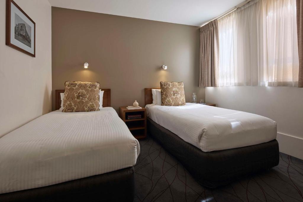 The Victoria Hotel - Resim 15