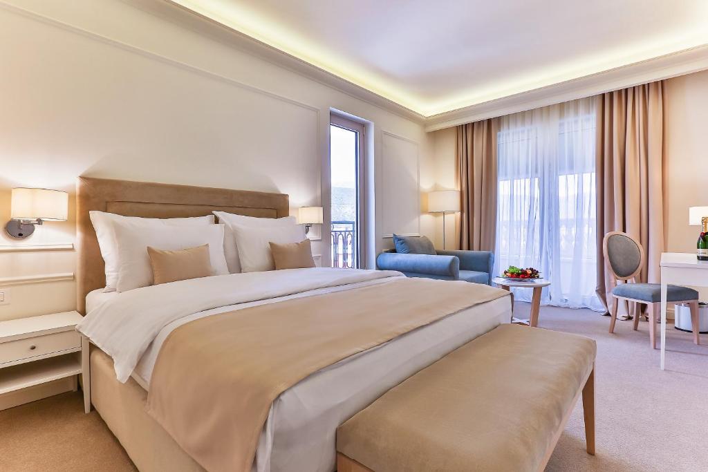 Postel nebo postele na pokoji v ubytování Hotel EDEN