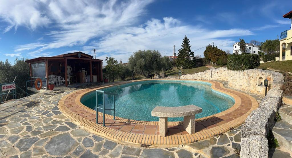 Hồ bơi trong/gần Villa Cultura Elani Halkidiki