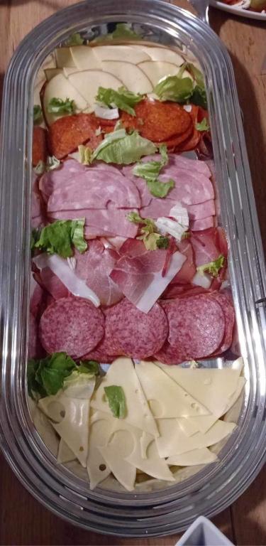 Jídlo v aparthotelu nebo okolí