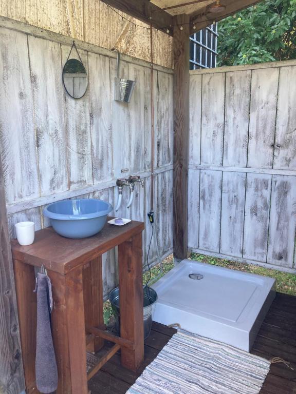 Au Pré Fleuri Eco Glamping - Carpa