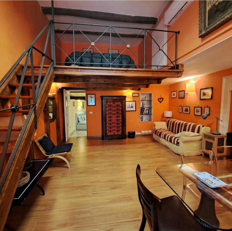 Posedenie v ubytovaní Guide Tour Apartments