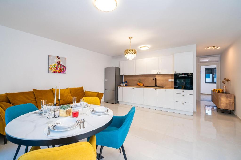 Image showcasing Cavtat city centre luxury apartment, Cavtat (updated prices 2025)