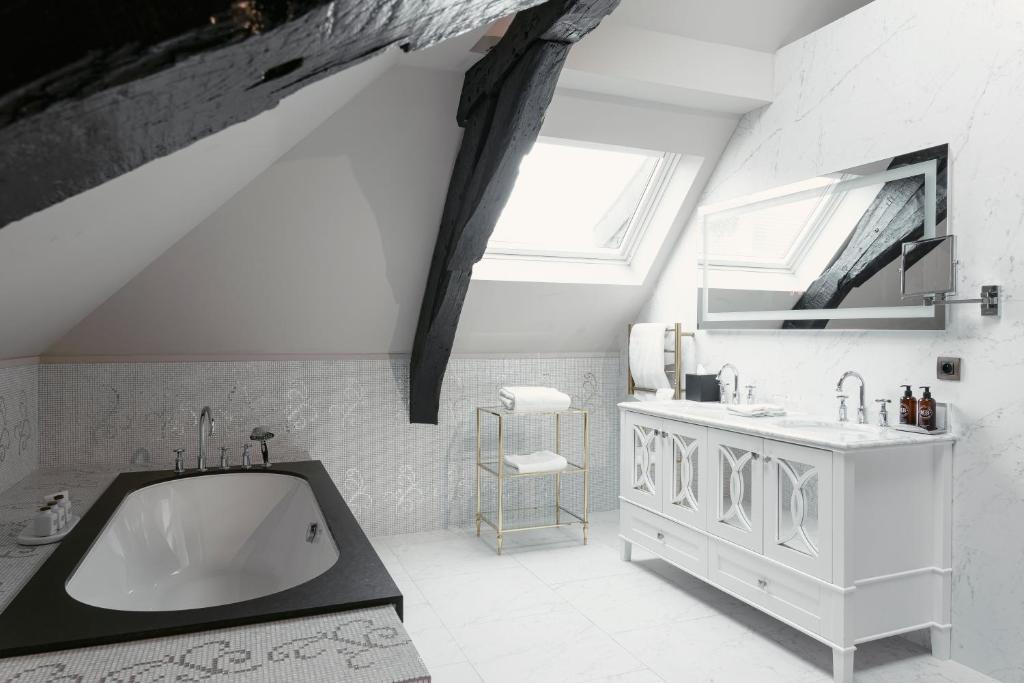 Juliana Hotel & Spa - Brussels Centre - Resim 30