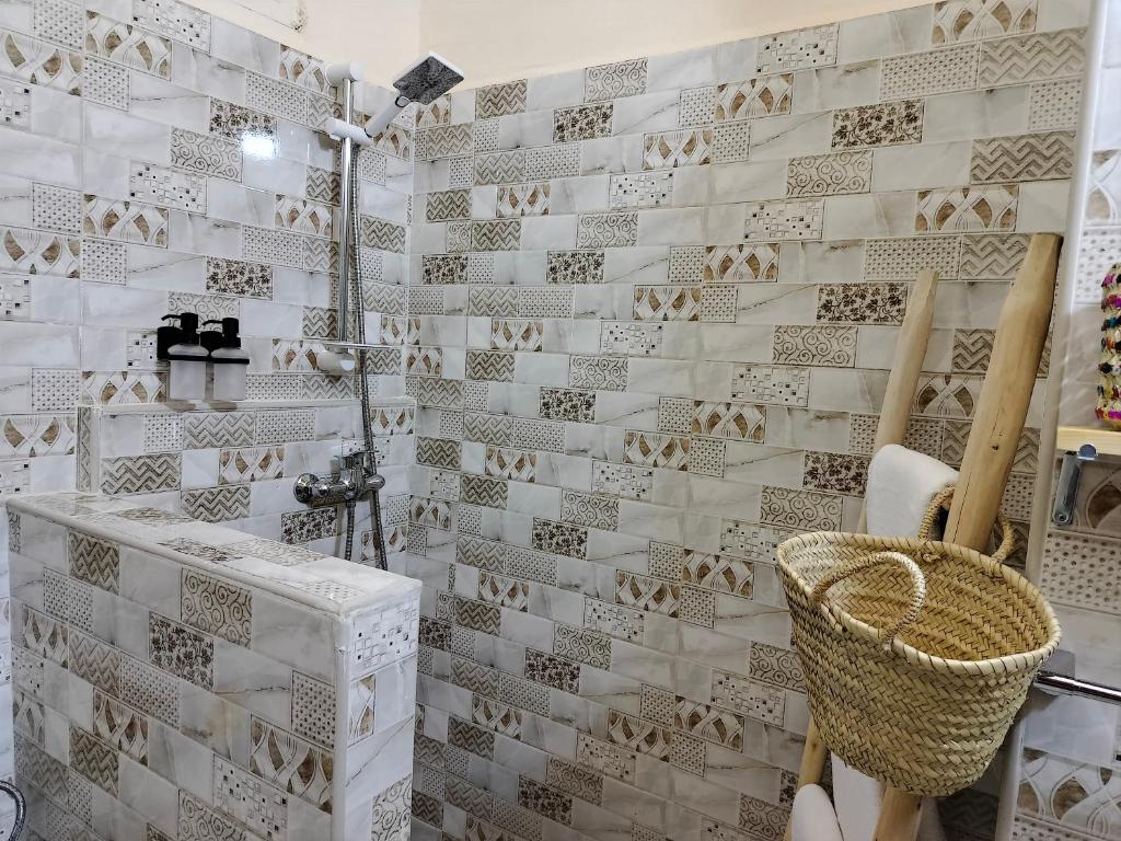 Koupelna v ubytování RIAD MAMAHOUSE