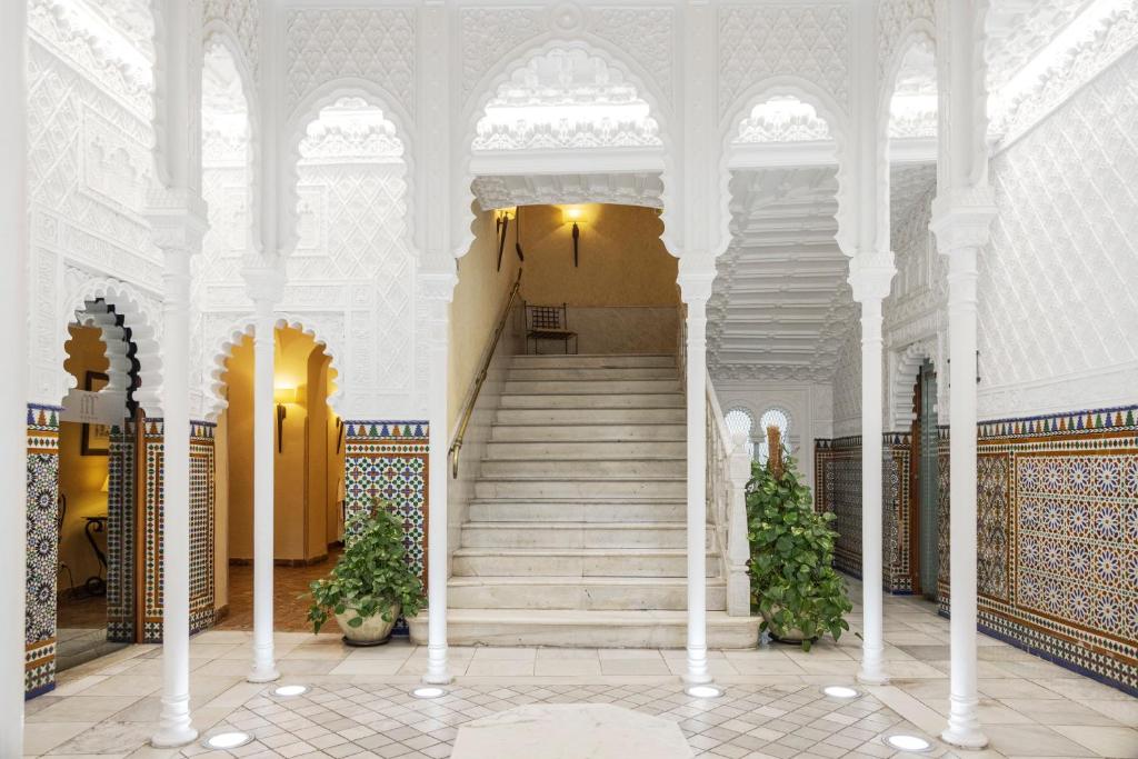 Hotel Ilunion Interior