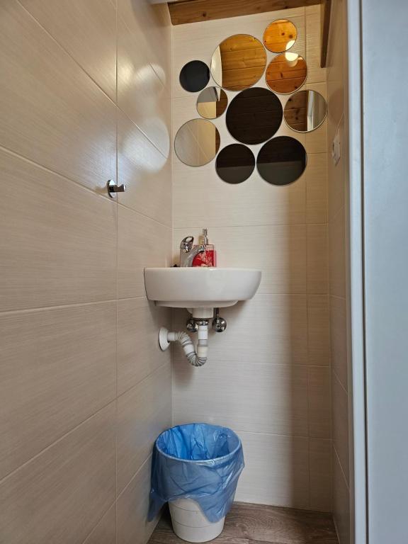 Vannituba majutusasutuses Apartmán MÁJA Mikulov
