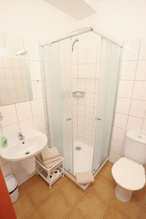 Koupelna v ubytování Penzion Jízdárna Suchá