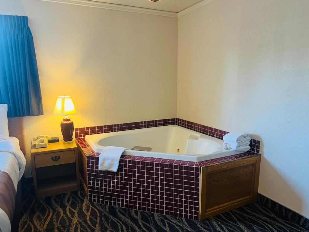 America's Best Value Inn Sandpoint photo