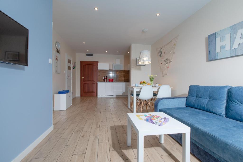Kuchyň nebo kuchyňský kout v ubytování Apartament HAPPY 302 Łukęcin BlueMare basen EPapartamenty