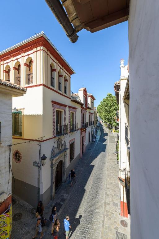 Budova, v ktorej sa apartmán nachádza