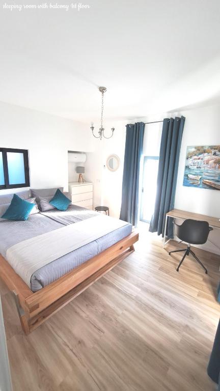 Postel nebo postele na pokoji v ubytování Espirito do Mar - Premium Villa with Jacuzzi