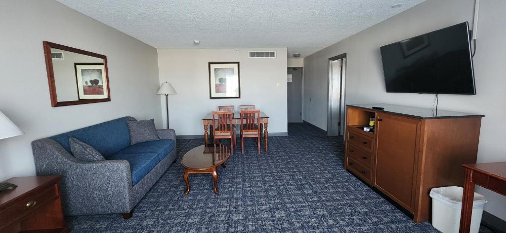 Red Lion Hotel Eureka photo