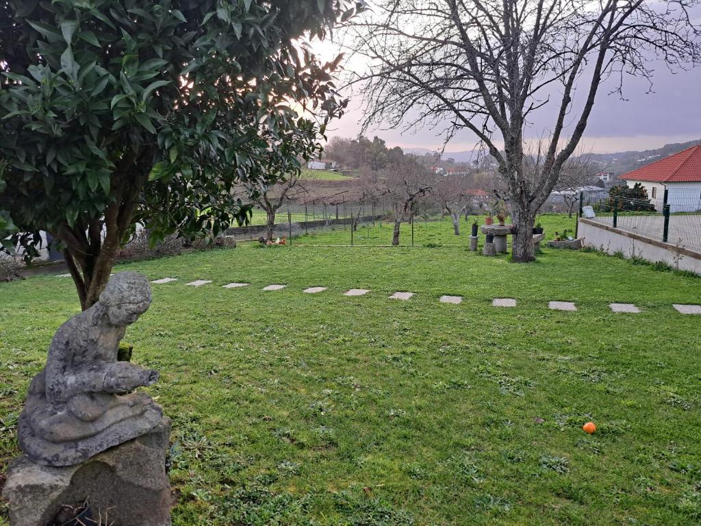 Vườn quanh Casa de Baixo