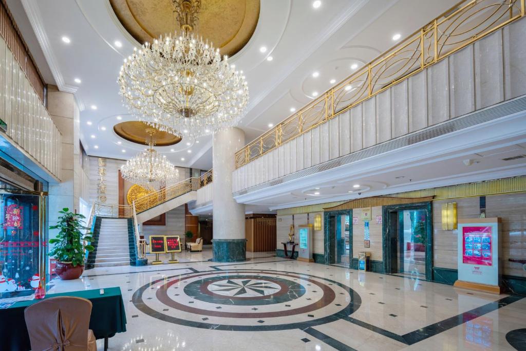 Vstupní hala nebo recepce v ubytování Sunshine Holiday Hotel Fuzhou