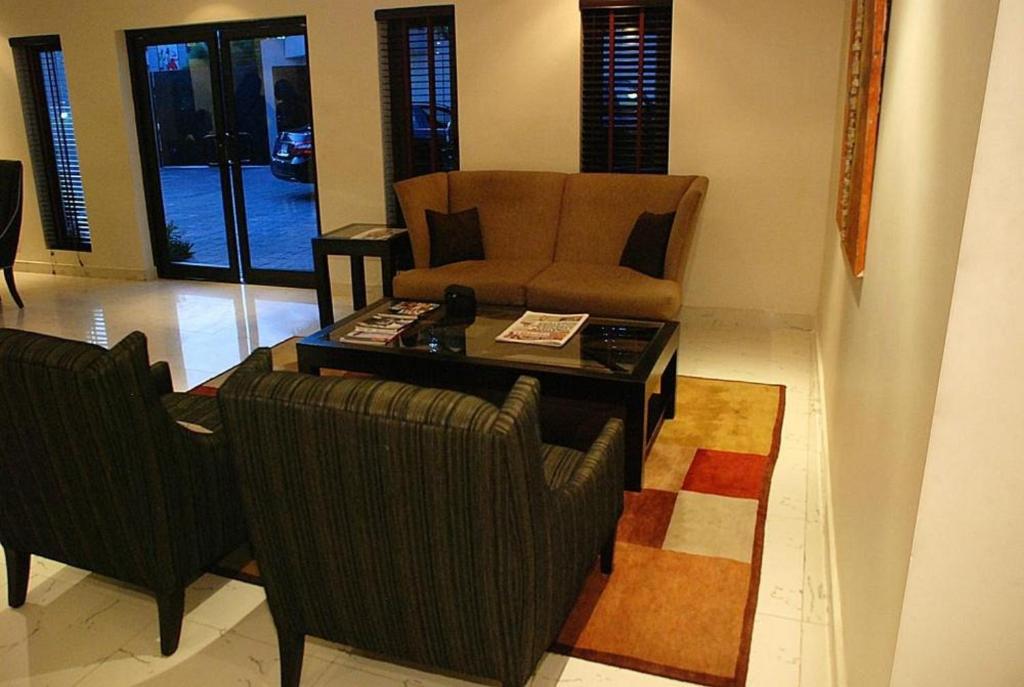 Posezení v ubytování S & S Hotel & Suites