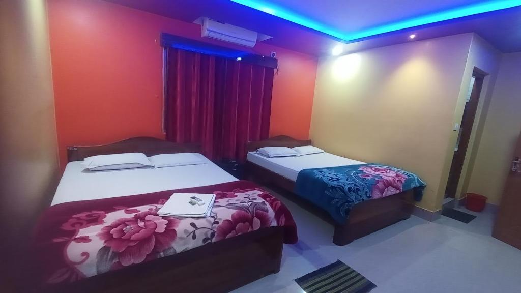 Postel nebo postele na pokoji v ubytování DAS HOTEL