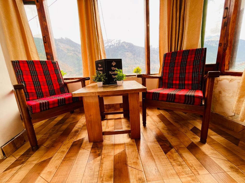 Üldine mäevaade või majutusasutusest Himalayan Crescent 2 bedroom luxury independent Villas Manali pildistatud vaade