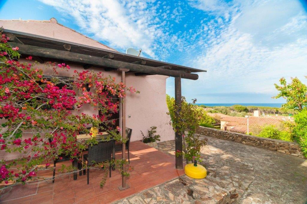 Bilo Vista Mare a Tanaunella - Casa Vacanze con Piscina