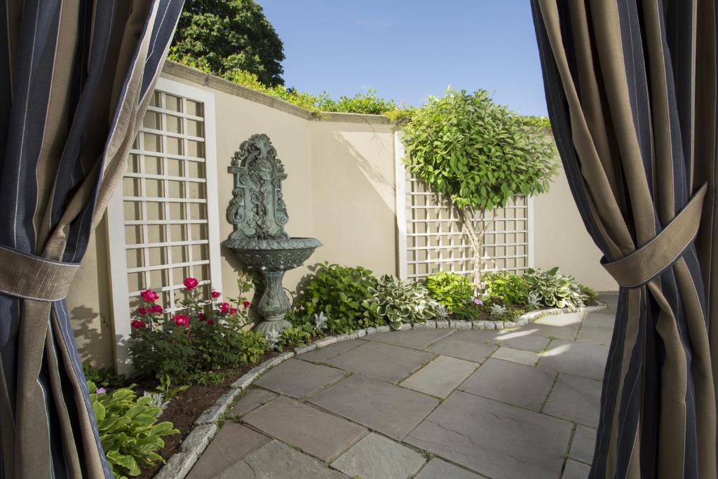 Zahrada ubytování The Chanler at Cliff Walk
