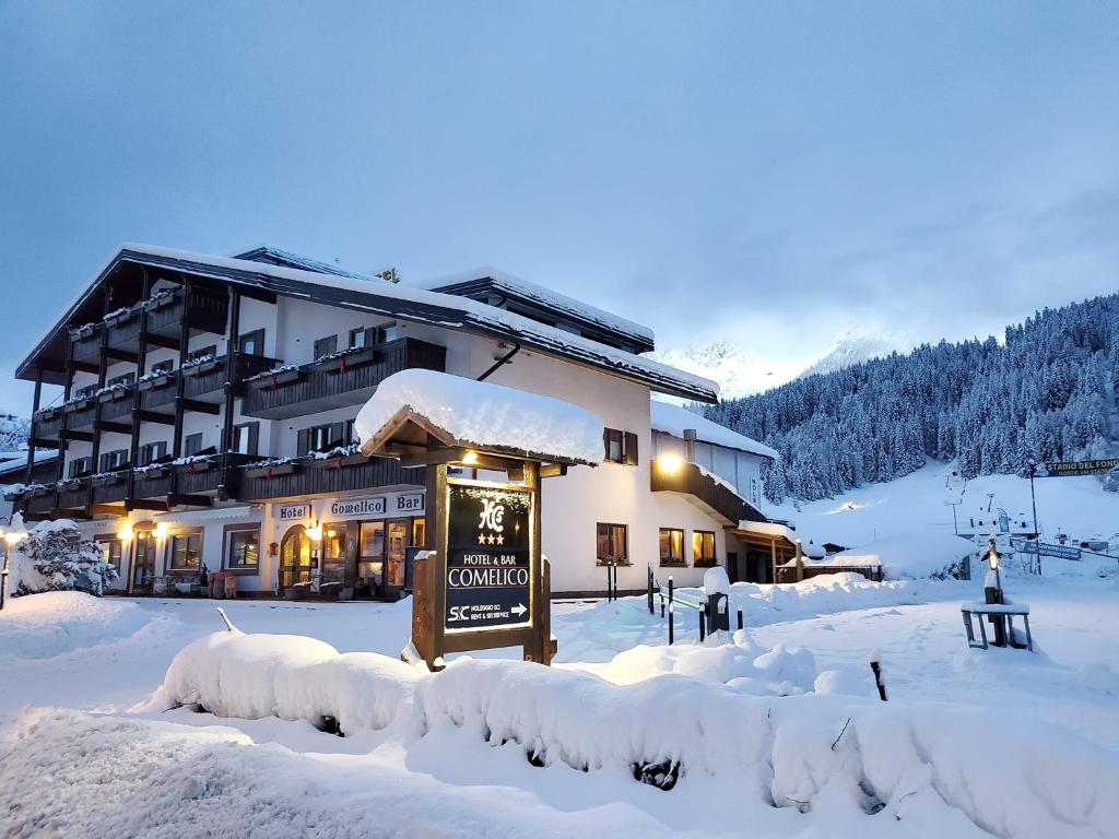 Hotel Comelico v zimě