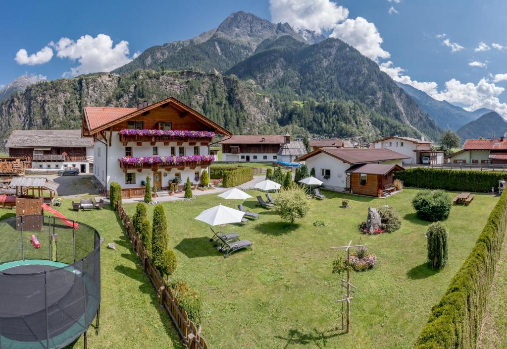 Příroda nedaleko aparthotelu