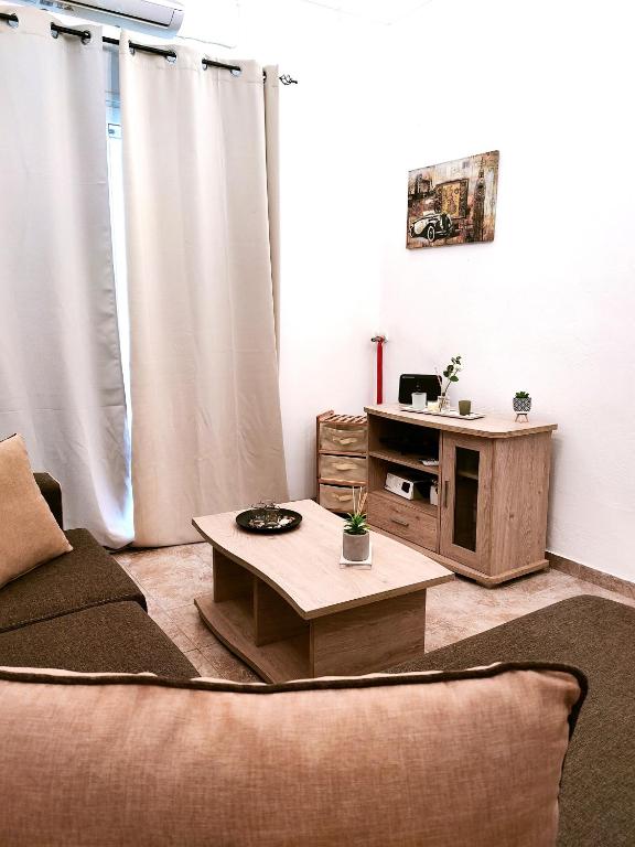 Posezení v ubytování Bellos Corfu Center Apartment