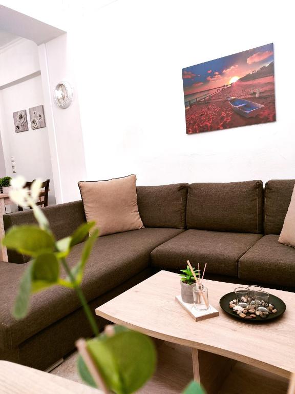 Posezení v ubytování Bellos Corfu Center Apartment