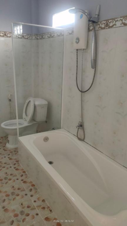 Koupelna v ubytování Mabuhay Guesthouse Kampot