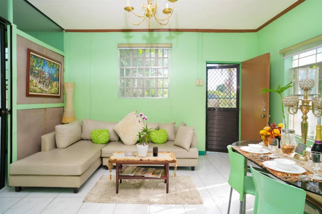 Golden V Farms Hacienda - Luxe Appartement