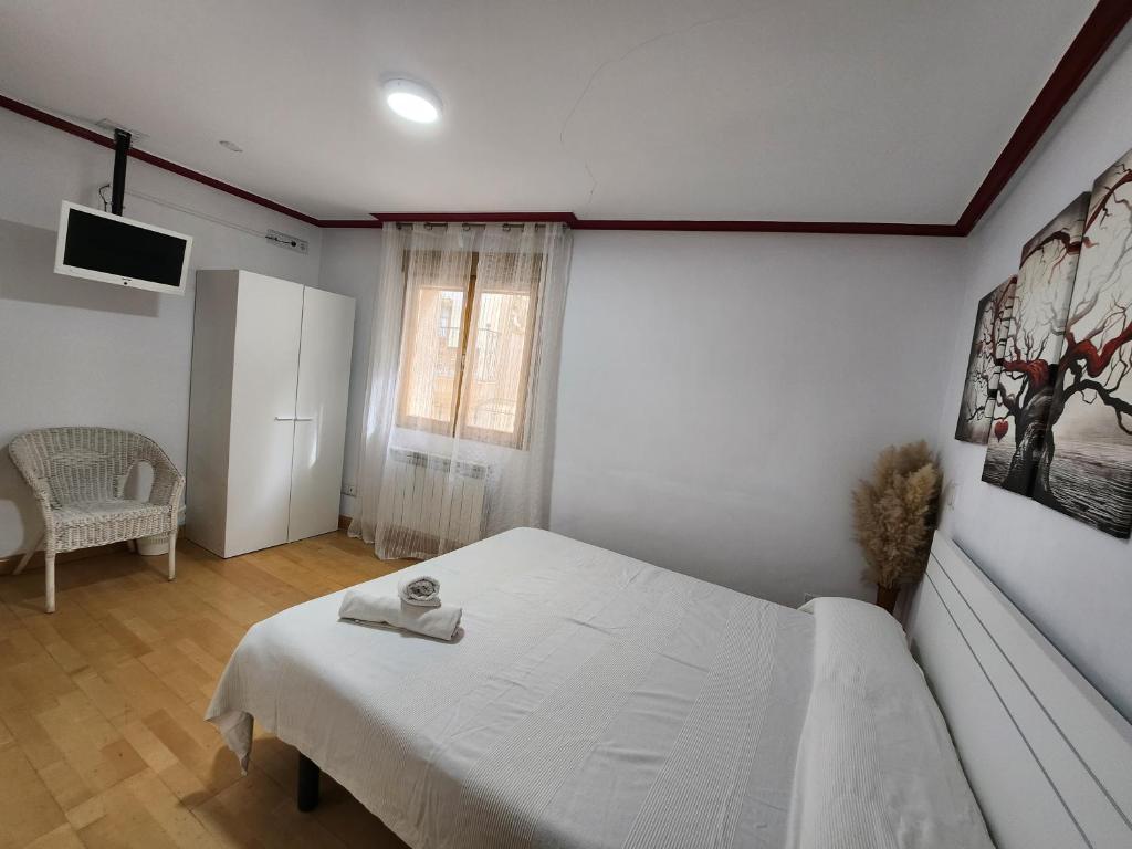 Caminante - Double Room With Private Bathroom