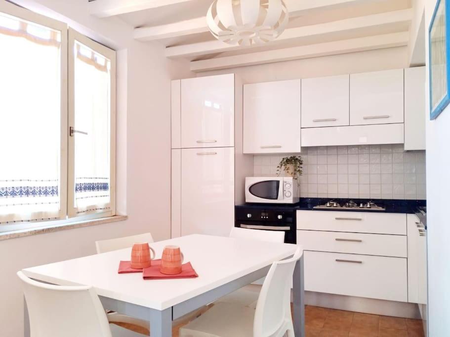 Casa Arianna ad Àrbatax - Lussuoso Appartamento Vista Mare