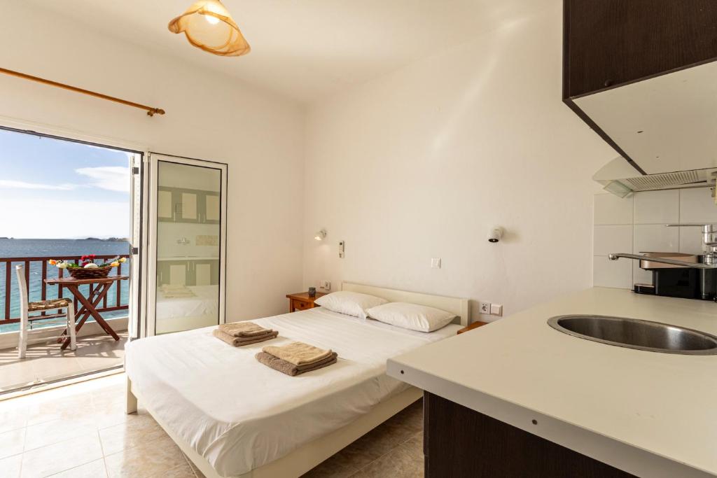 Petalides Apartments - 18