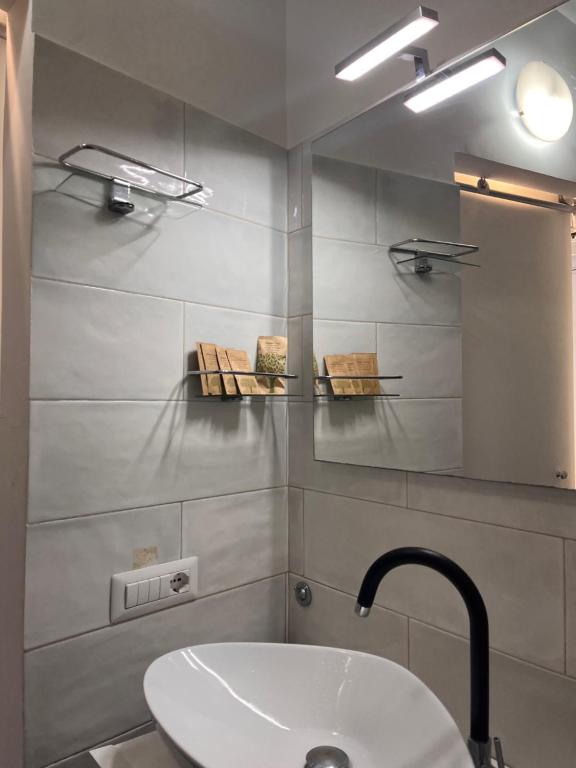 A bathroom at Janeta Panoramic Loft