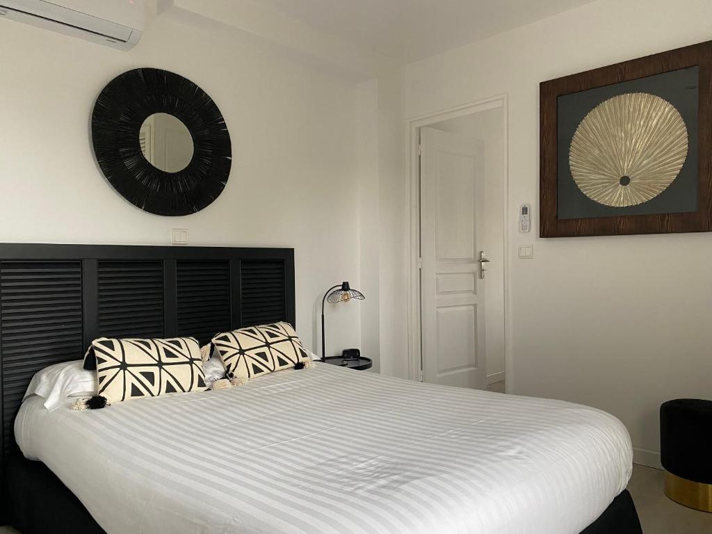 Postel nebo postele na pokoji v ubytování Villa 418