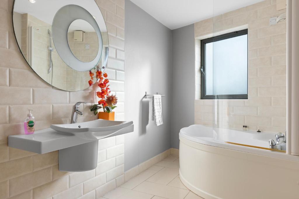 Gallery image of 55 North Apartments Portrush in Portrush