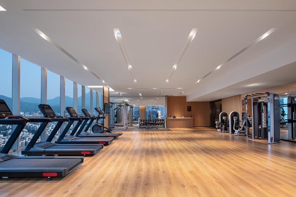 Fitness centrum a/nebo fitness zařízení v ubytování Wyndham Hotel Guangzhou Huangbian Metro Branch - Free shuttle bus to Canton Fair