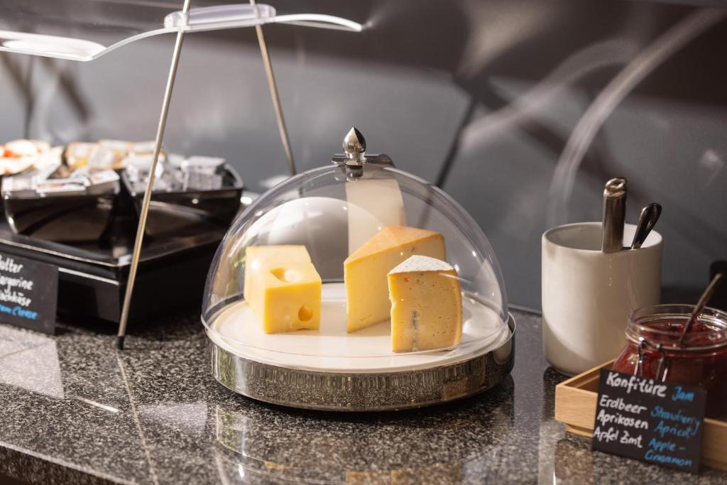 Fred Hotel Zürich Hauptbahnhof - Resim 45